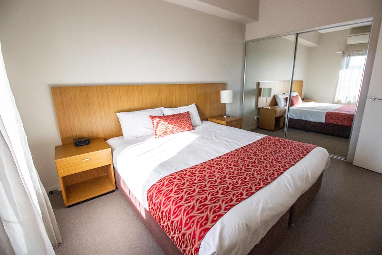 Gladstone Downtown Central Apartment Hotel Official Екстериор снимка