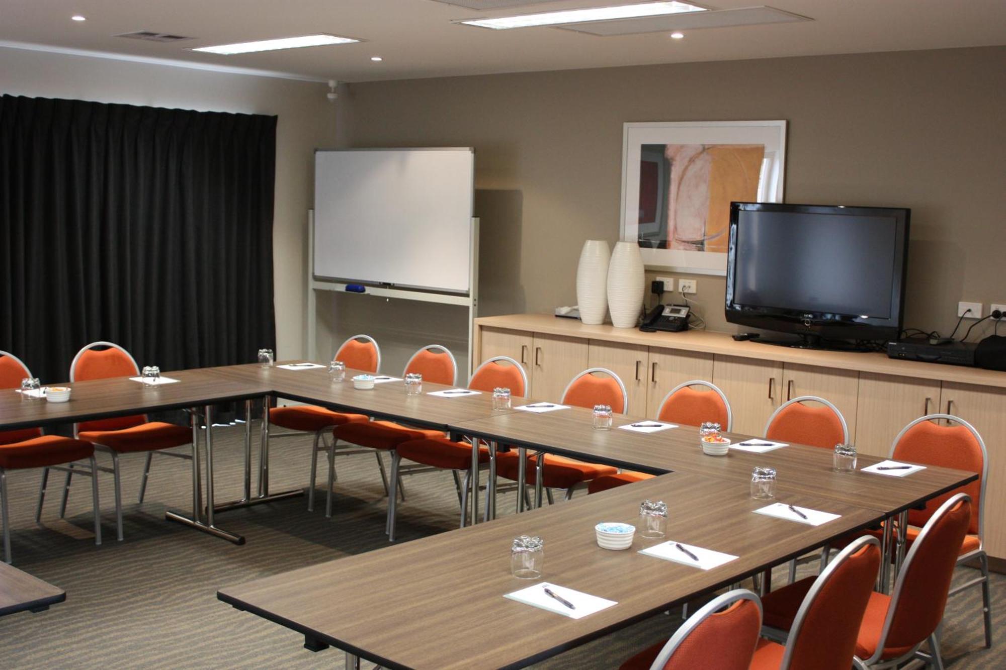 Gladstone Downtown Central Apartment Hotel Official Екстериор снимка